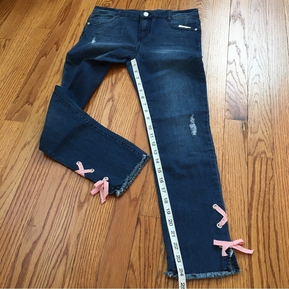 EPIC Threads Junior Mid Rise Denim Blue Distressed Stretch Skinny Jeans - Picture 9 of 16
